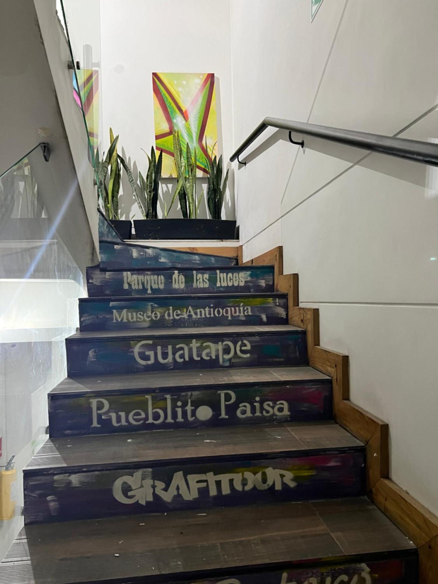 Hotel Medellin Arte Ngoại thất bức ảnh