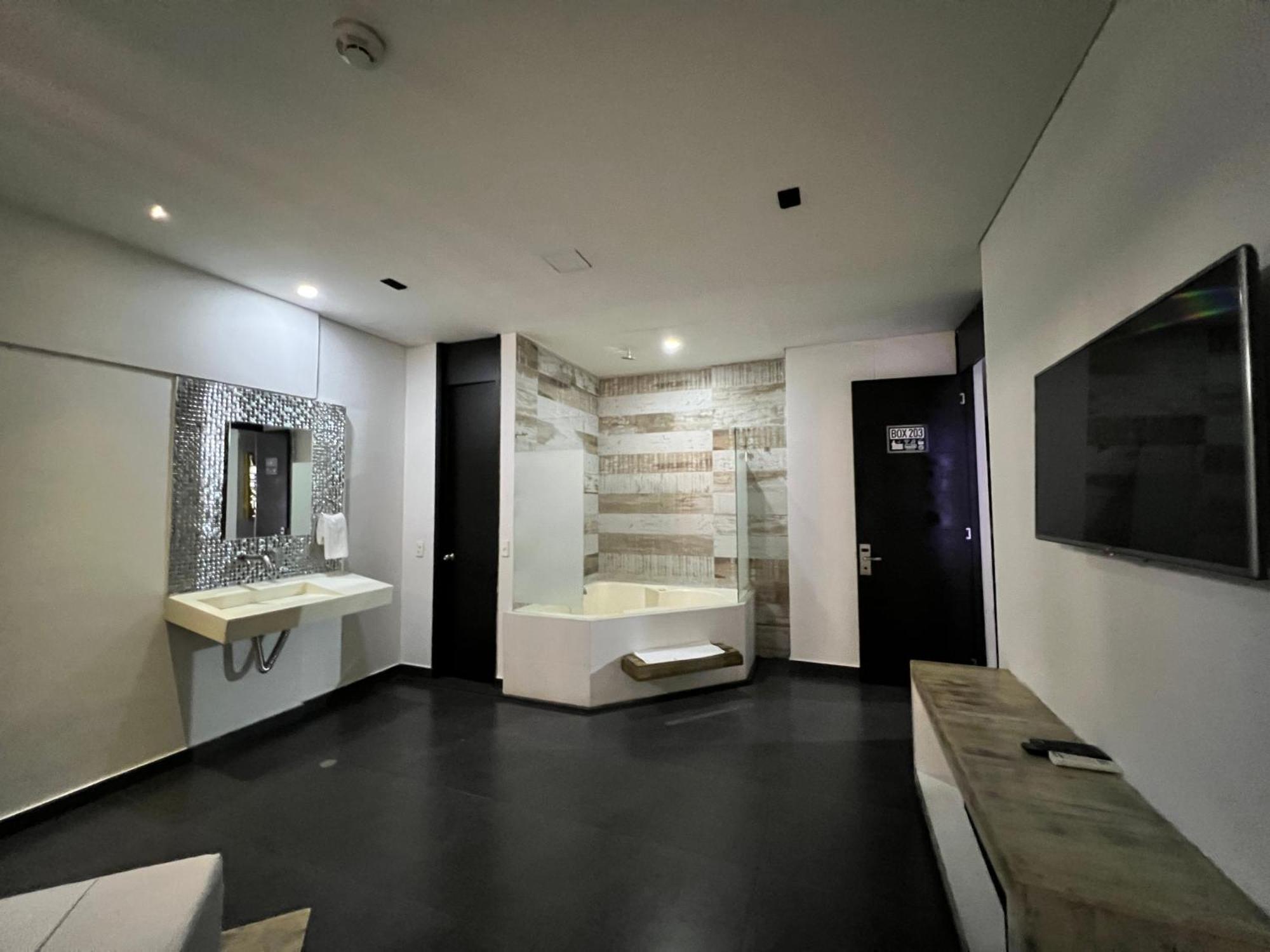 Hotel Medellin Arte Ngoại thất bức ảnh